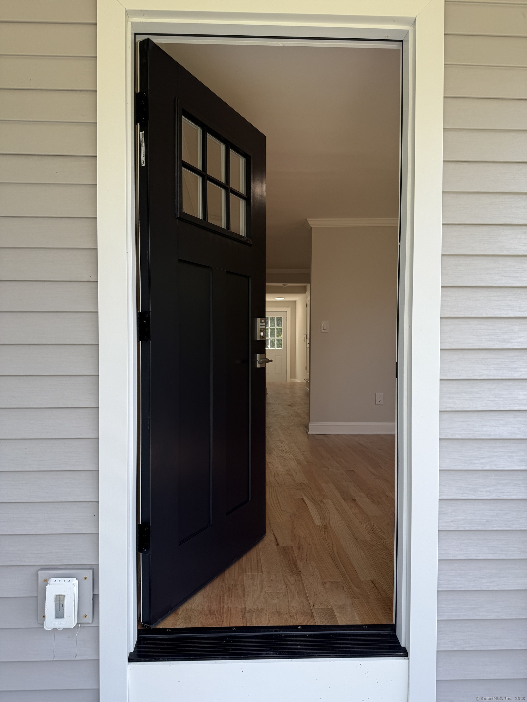 42 Waldo Street