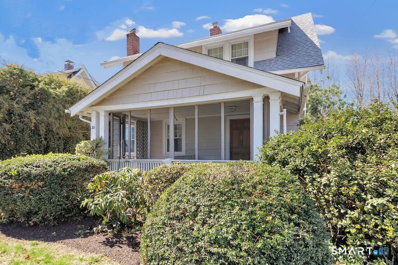 201 Housatonic Avenue