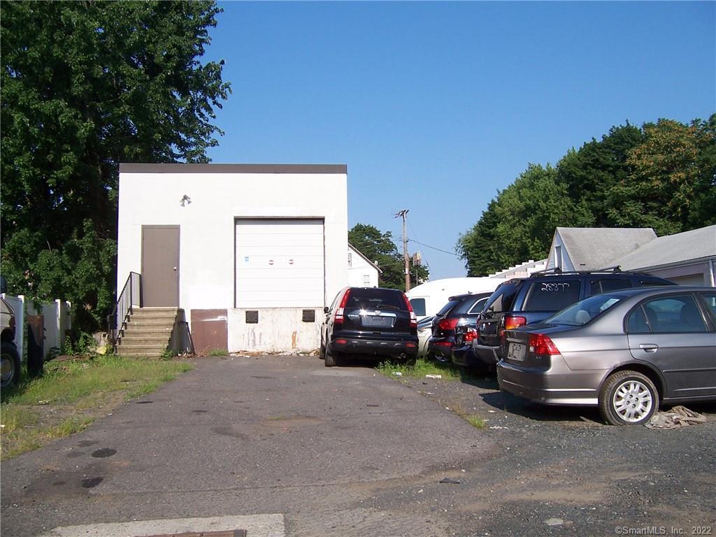 28 Highland Street