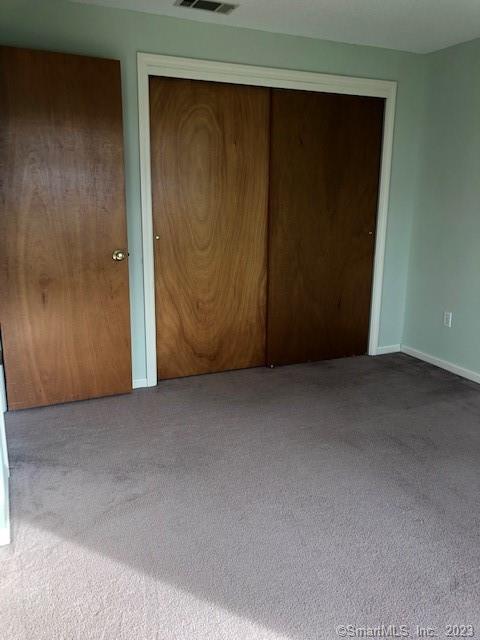 Glastonbury, Connecticut 06033, United States, 2 Bedrooms Bedrooms, ,2 BathroomsBathrooms,Residential,Active,139922