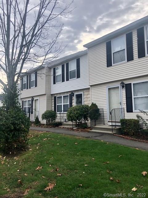 Glastonbury, Connecticut 06033, United States, 2 Bedrooms Bedrooms, ,2 BathroomsBathrooms,Residential,Active,139922