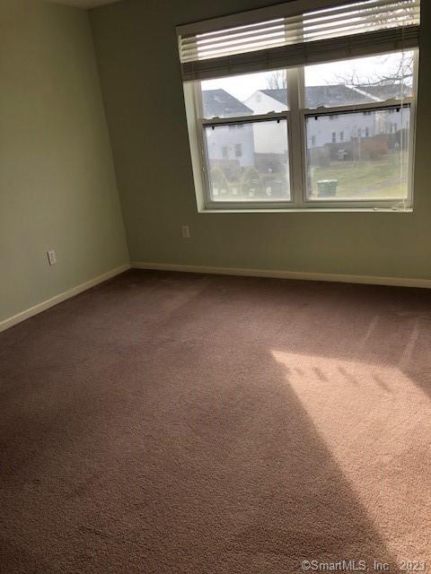 Glastonbury, Connecticut 06033, United States, 2 Bedrooms Bedrooms, ,2 BathroomsBathrooms,Residential,Active,139922