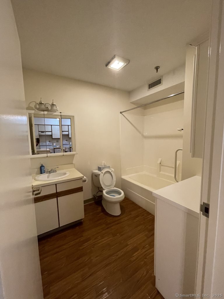 75 Washington Avenue #4207, Hamden, Connecticut image 14