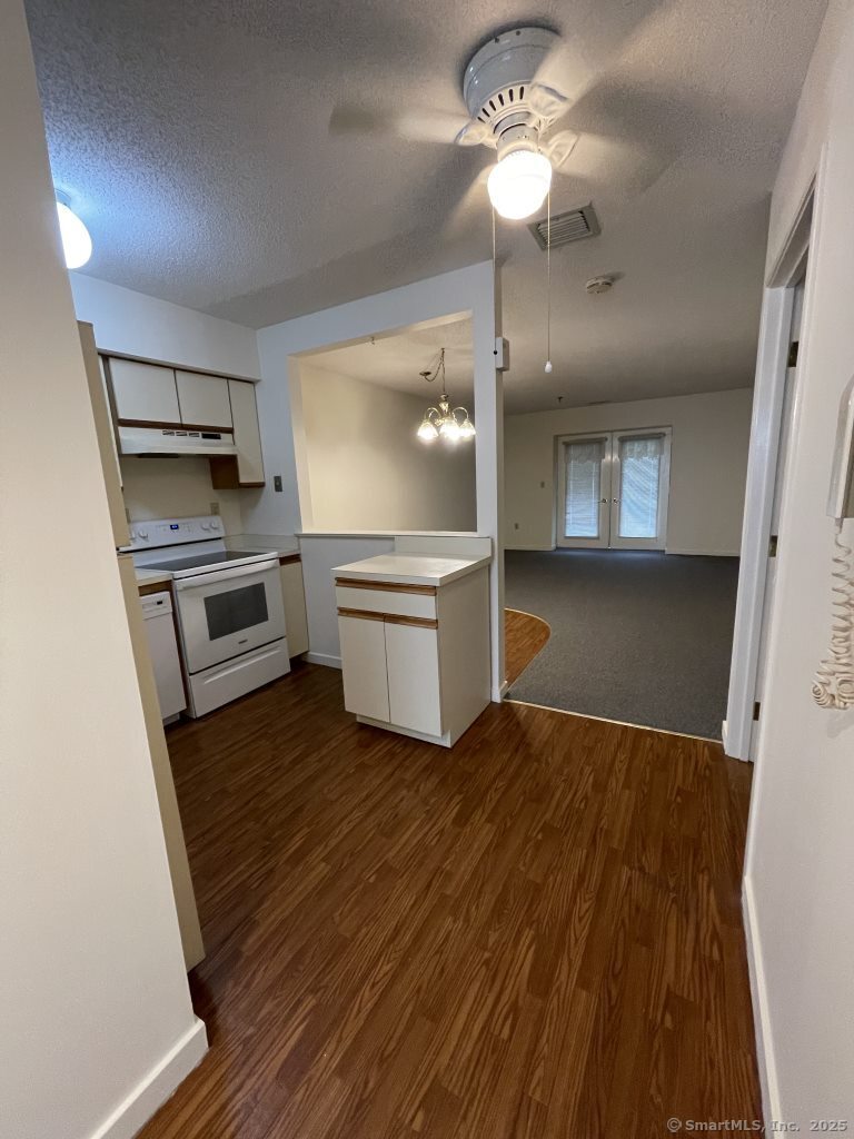 75 Washington Avenue #4207, Hamden, Connecticut image 5