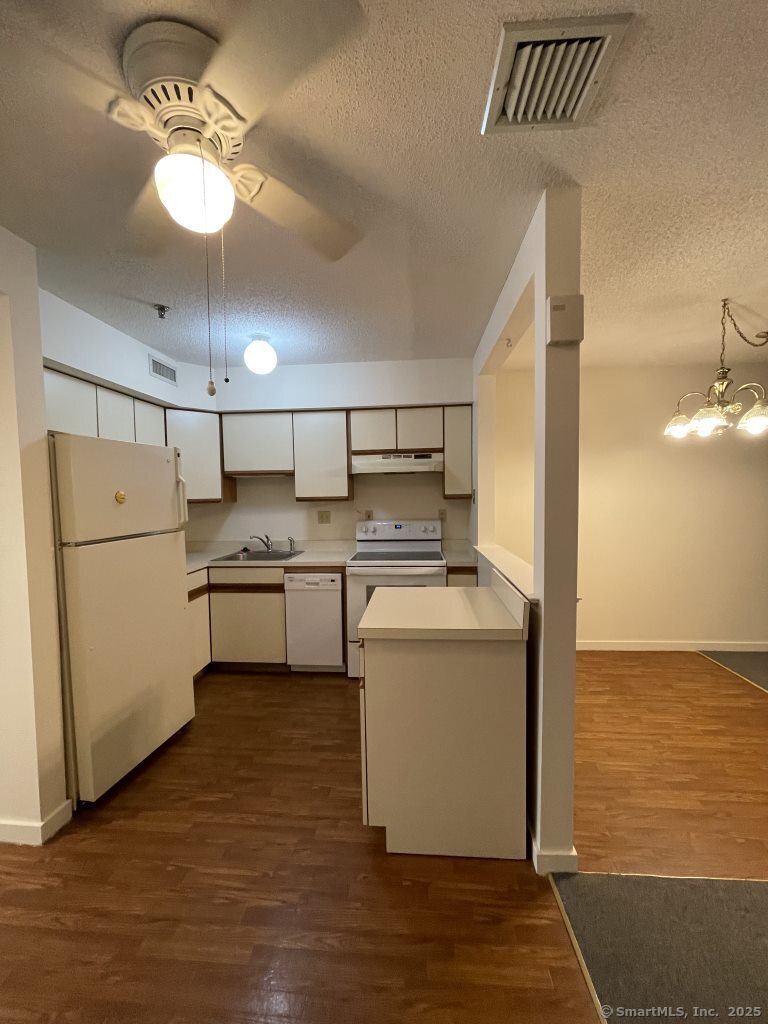 75 Washington Avenue #4207, Hamden, Connecticut image 8
