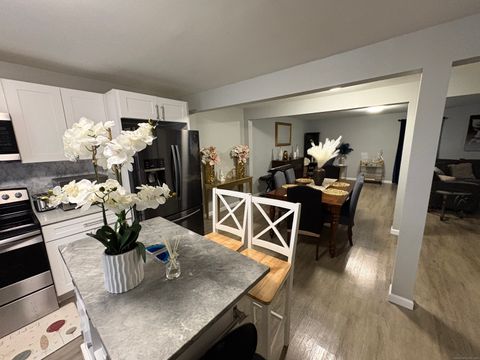 Tiny photo for 254 Norwich New London Turnpike #B, Montville, CT 06382 (MLS # 24135258)