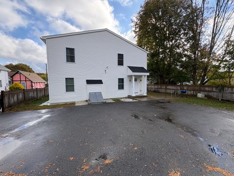 Photo of 254 Norwich New London Turnpike #B, Montville, CT 06382 (MLS # 24135258)