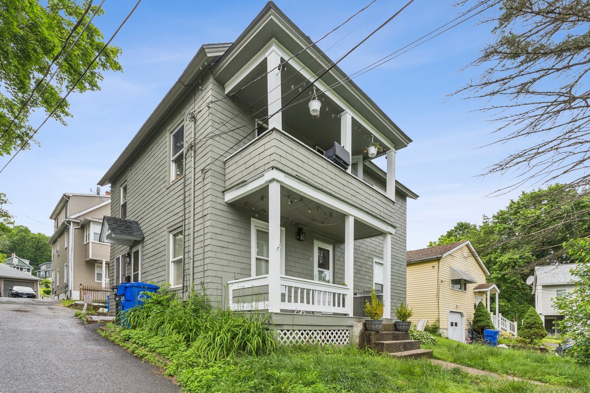 24 Maple Street