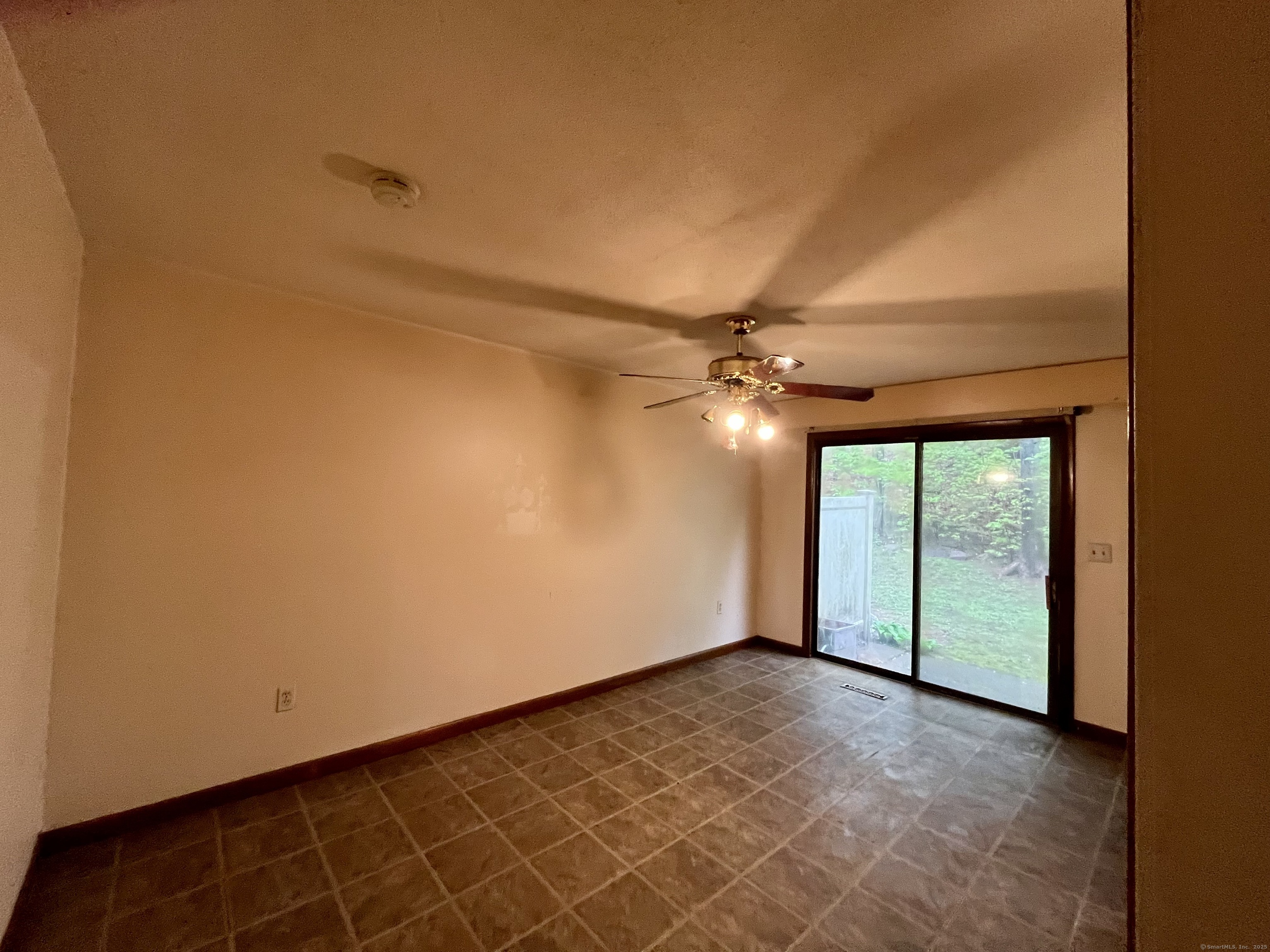 527 Hilliard Street #B, Manchester, Connecticut image 7
