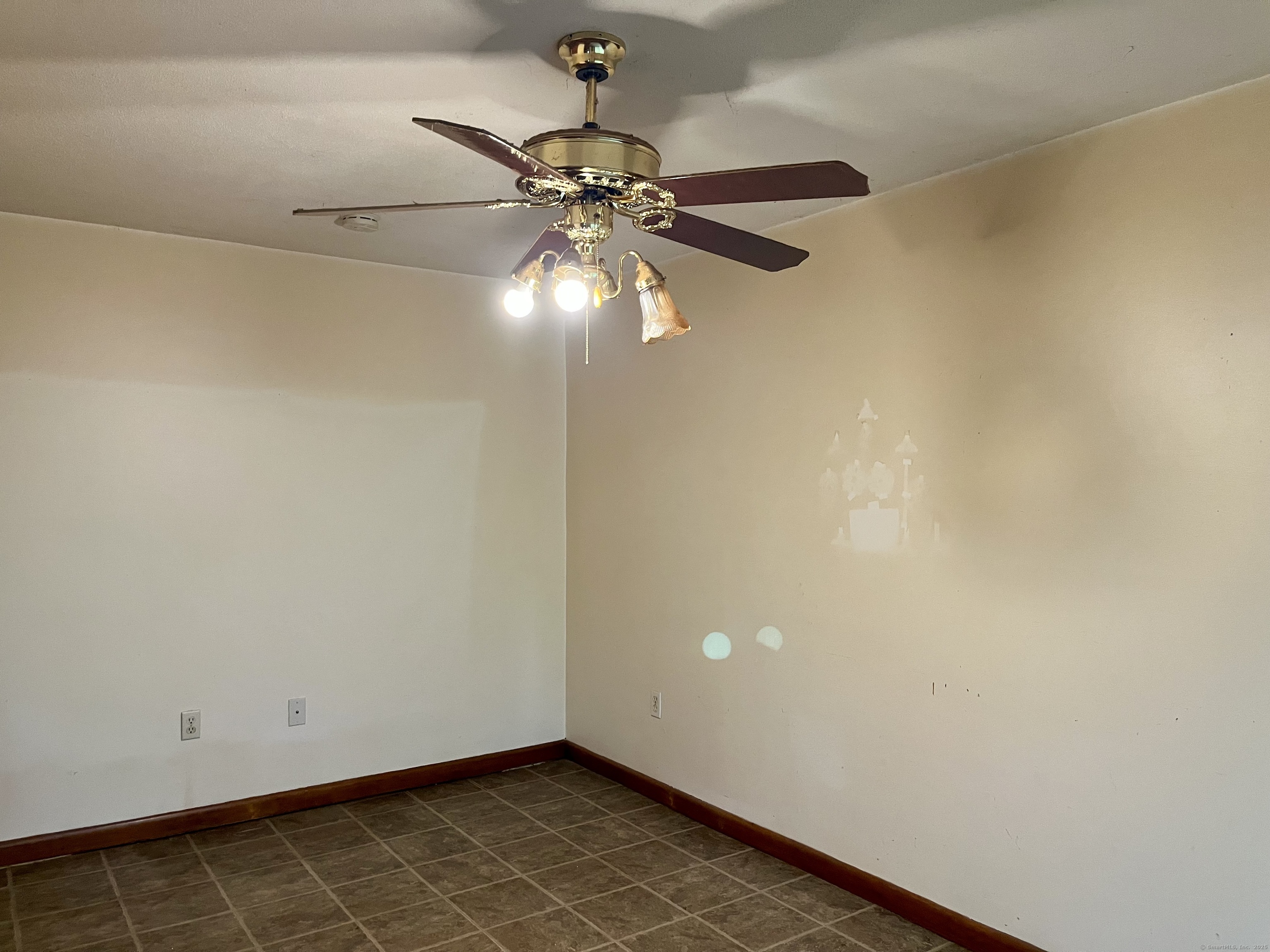 527 Hilliard Street #B, Manchester, Connecticut image 9