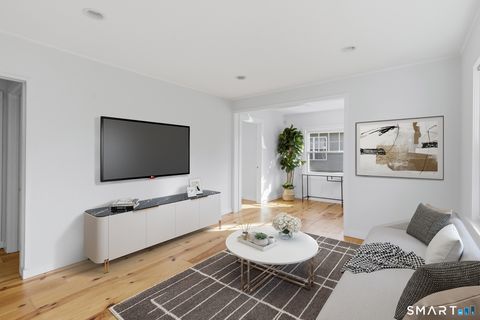 Tiny photo for 10 Pattagansett Court, East Lyme, CT 06357 (MLS # 24170209)