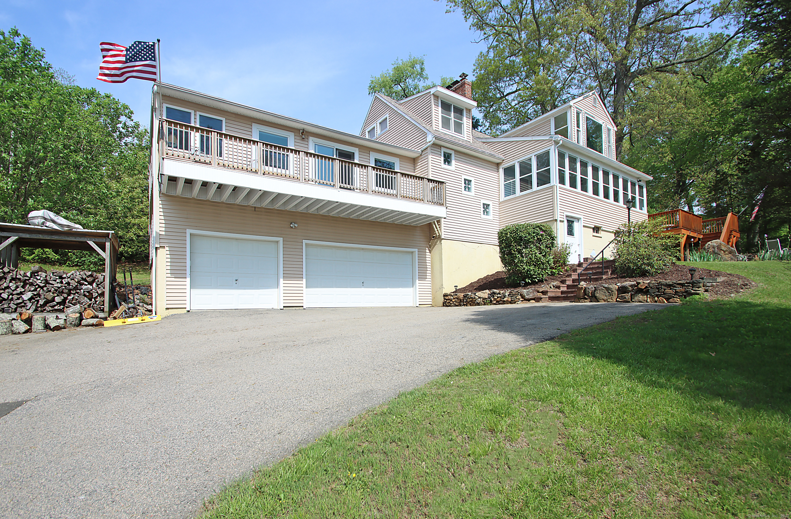 231 Lake Shore Drive