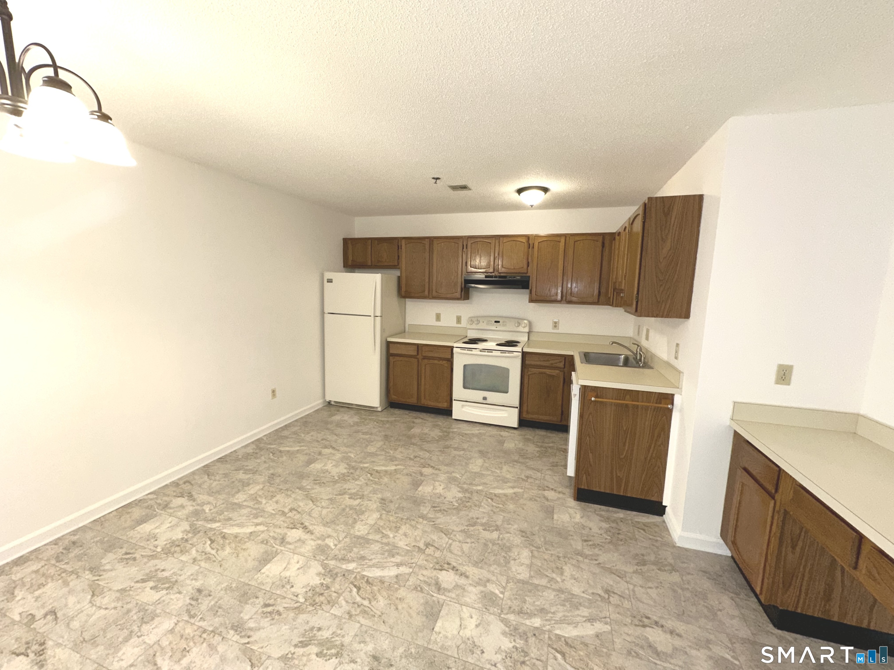 243 Judd Square 243