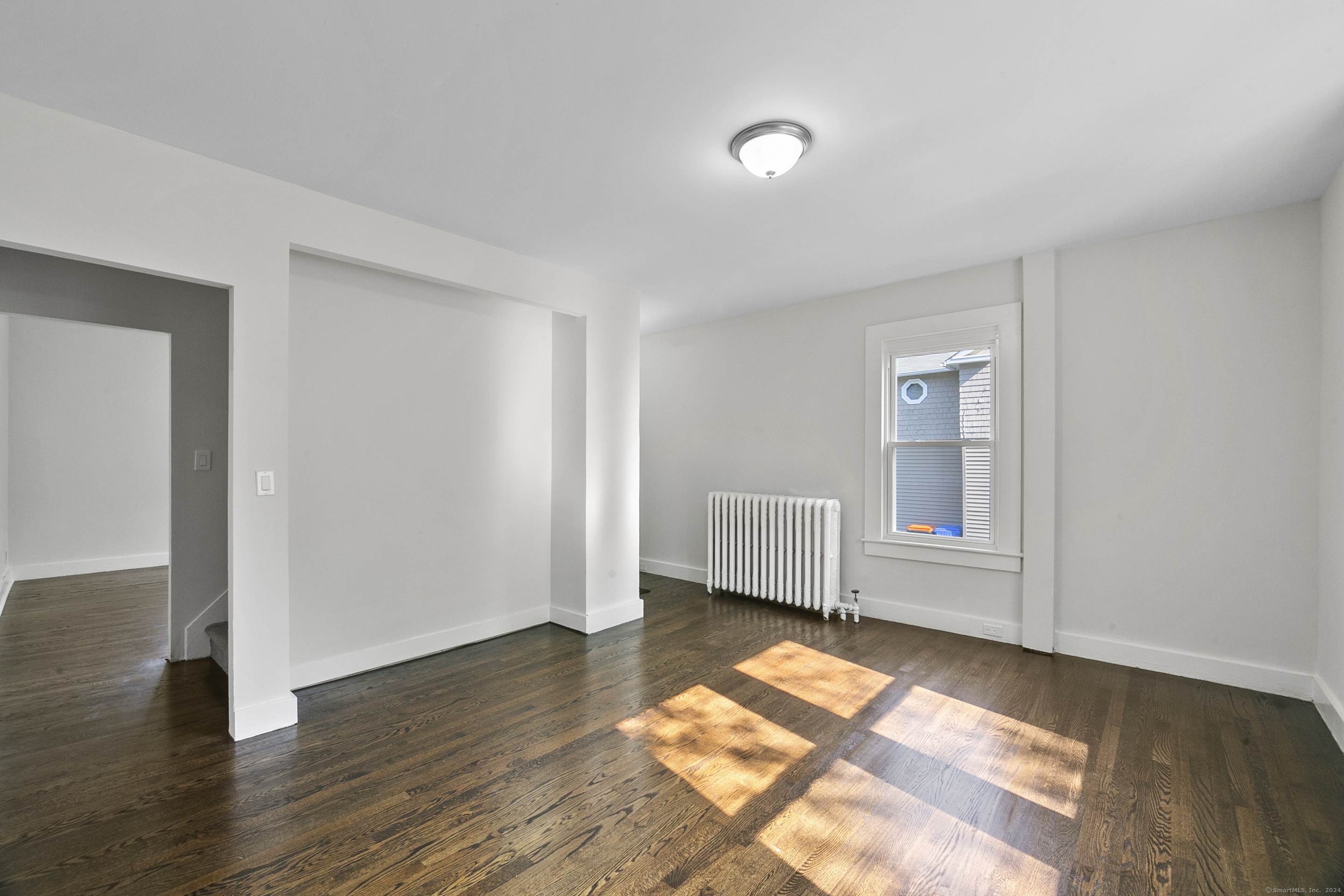 Meriden, Connecticut 06450, United States, 3 Bedrooms Bedrooms, ,1 BathroomBathrooms,Residential,Pending,43747