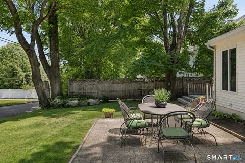 Tiny photo for 8 Ernel Drive, Greenwich, CT 06878 (MLS # 24183181)