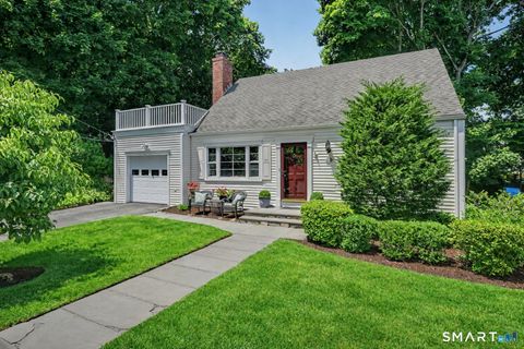 Photo of 8 Ernel Drive, Greenwich, CT 06878 (MLS # 24183181)