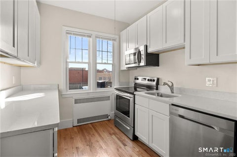 Tiny photo for 4 Highland Street #B3, West Hartford, CT 06119 (MLS # 24201540)