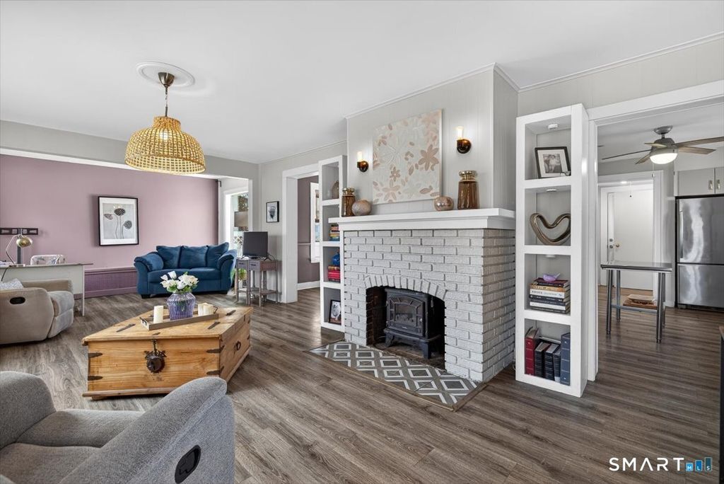 Photo of 50 Judson Place, Milford, CT 06461 (MLS # 24159188)