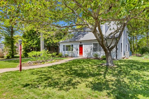 26 Westwood Drive Groton CT 06340