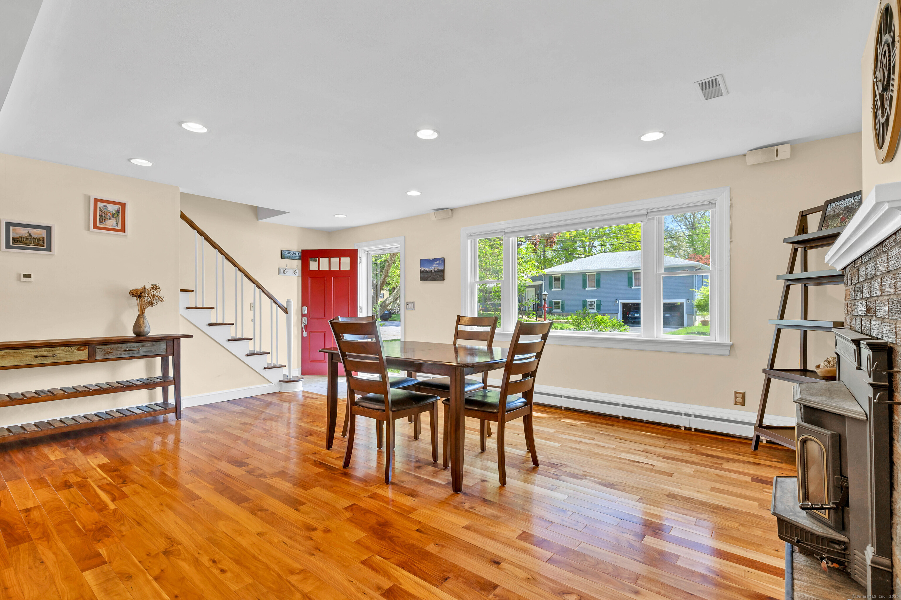 26 Westwood Drive, Groton, Connecticut image 9