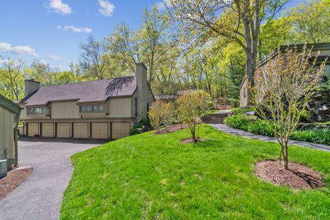 A home in Southbury