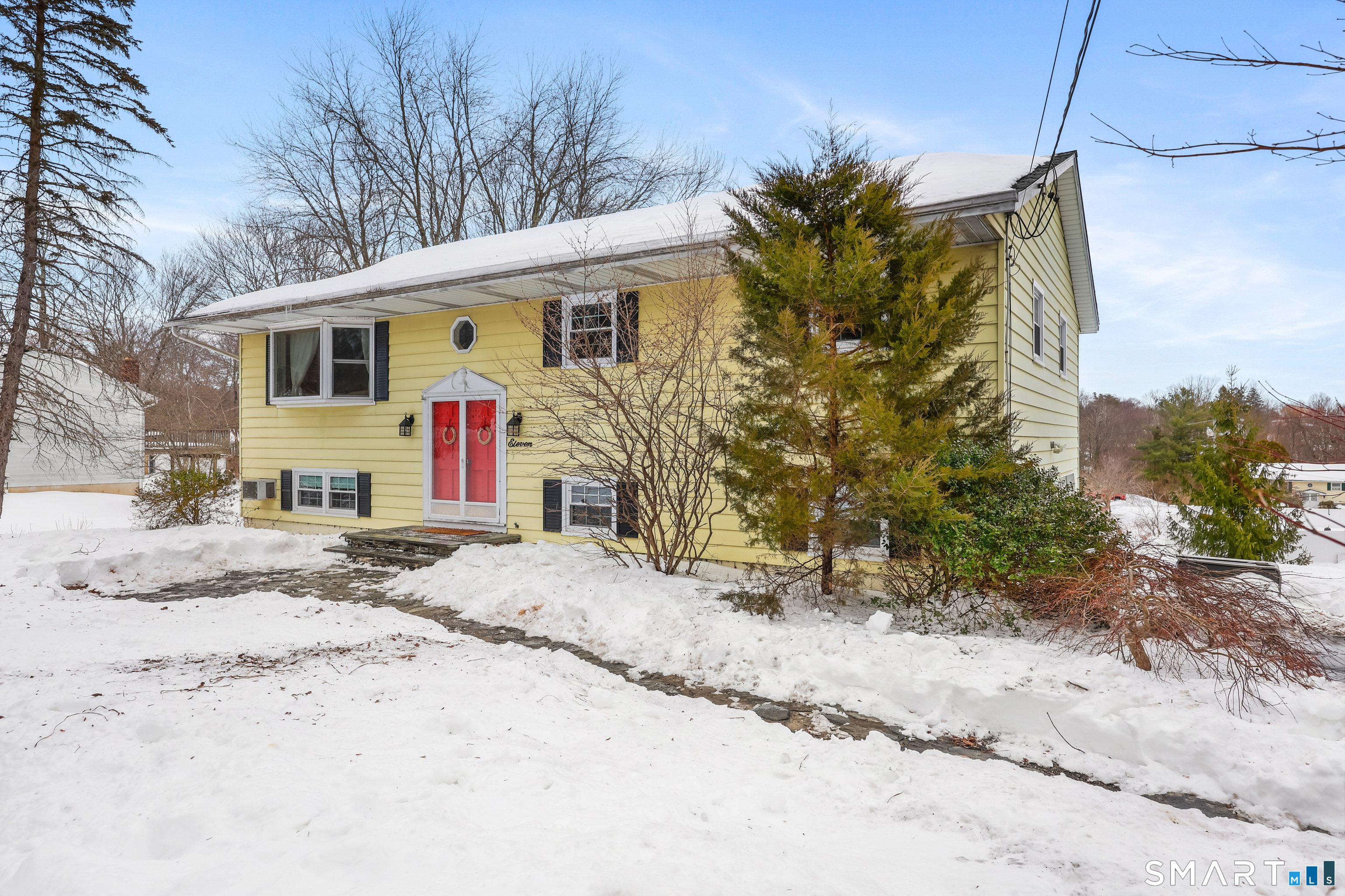 11 Apple Blossom Lane