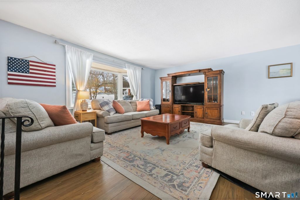 Photo of 11 Apple Blossom Lane, New Fairfield, CT 06812 (MLS # 24153050)