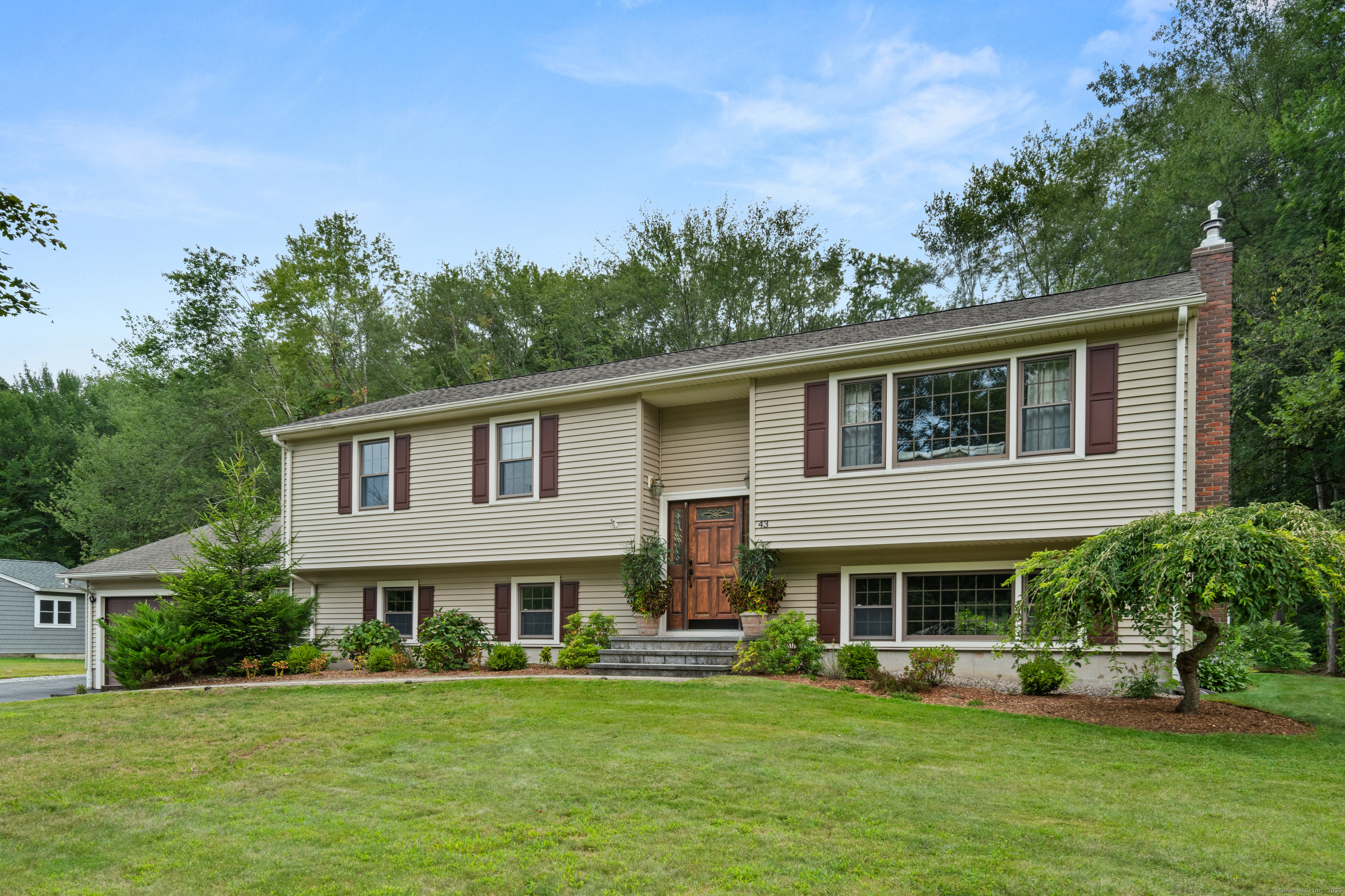 43 Old Castle Drive
