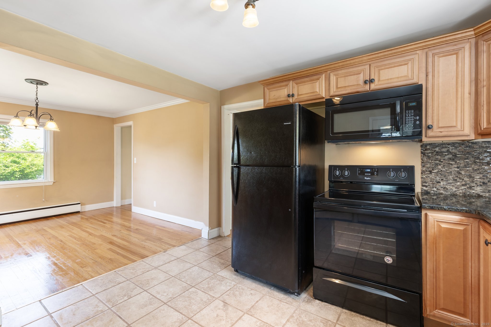 82 Vernon Center Heights