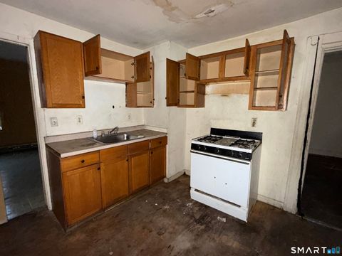 Tiny photo for 1050 Hancock Avenue, Bridgeport, CT 06605 (MLS # 24145713)