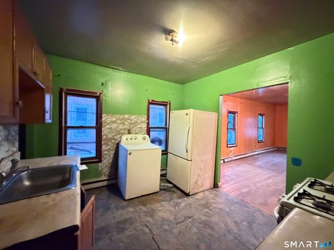 Tiny photo for 1050 Hancock Avenue, Bridgeport, CT 06605 (MLS # 24145713)