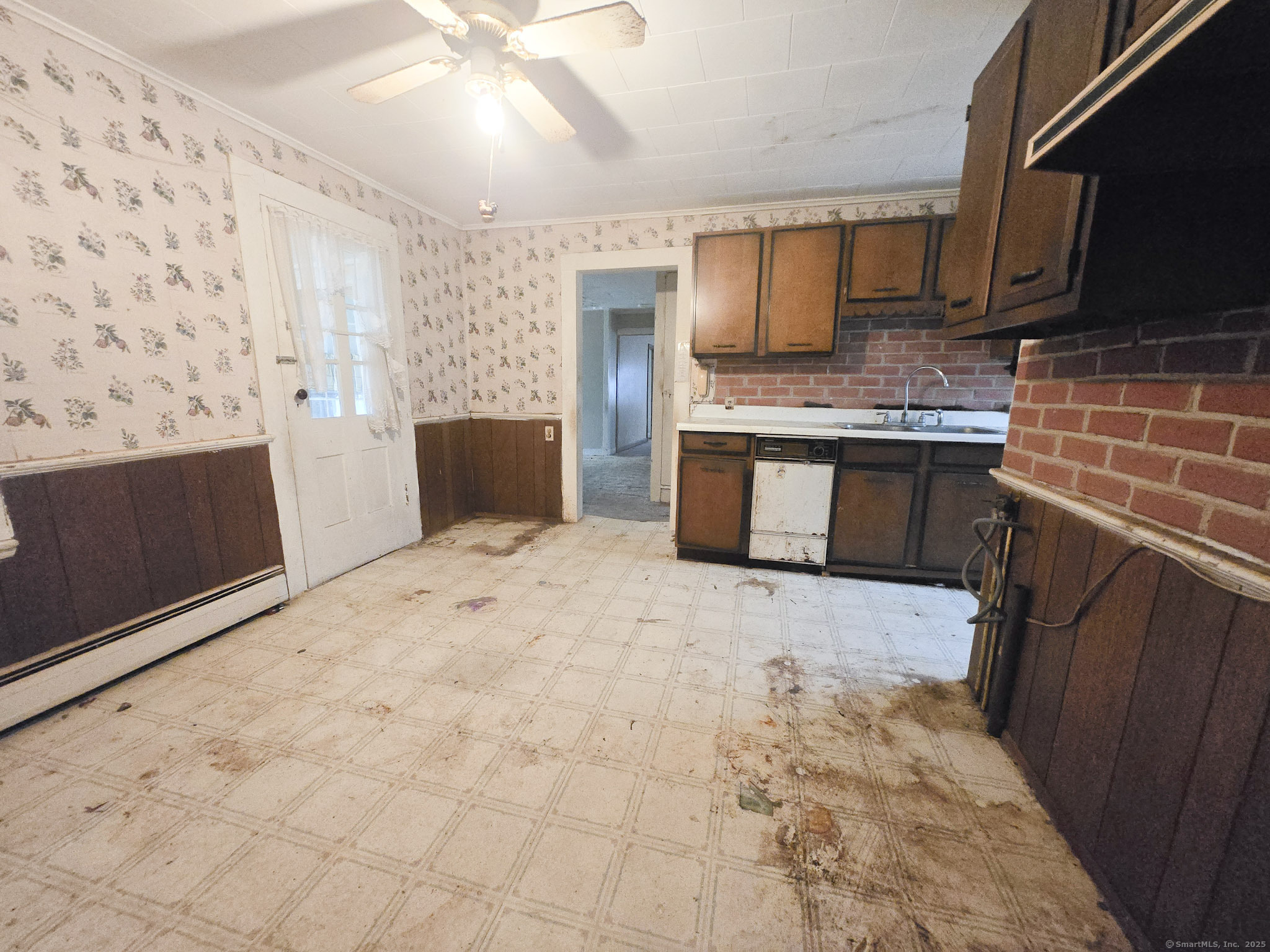 59 Main Street, East Windsor, Connecticut image 9