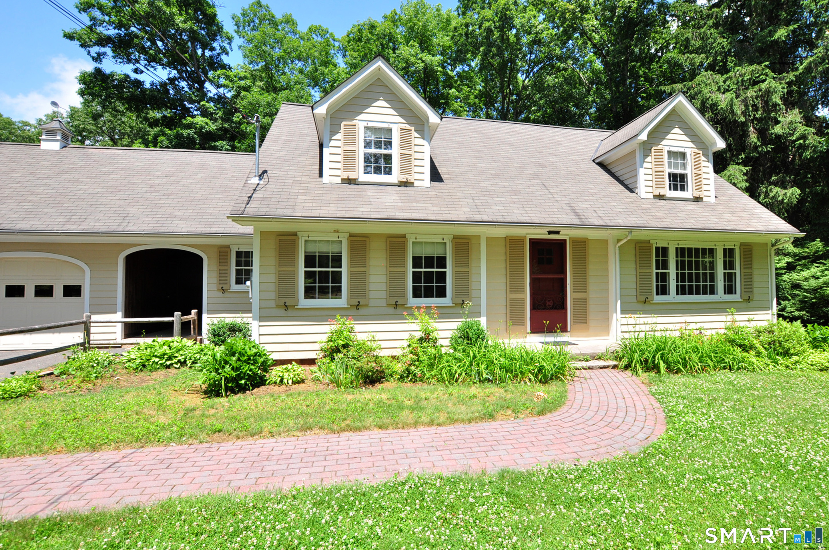 220 Arch Road