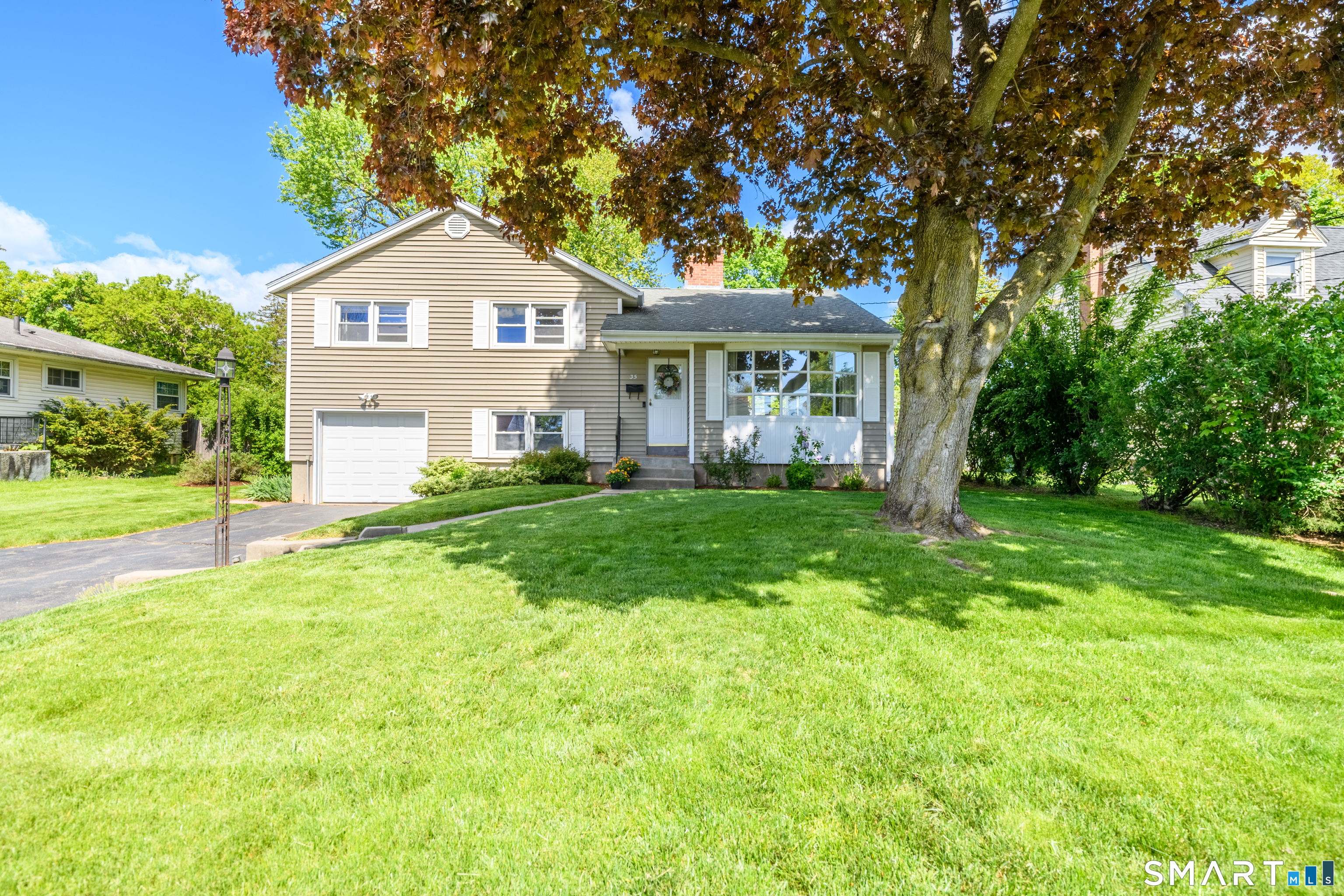 35 High Ridge Drive