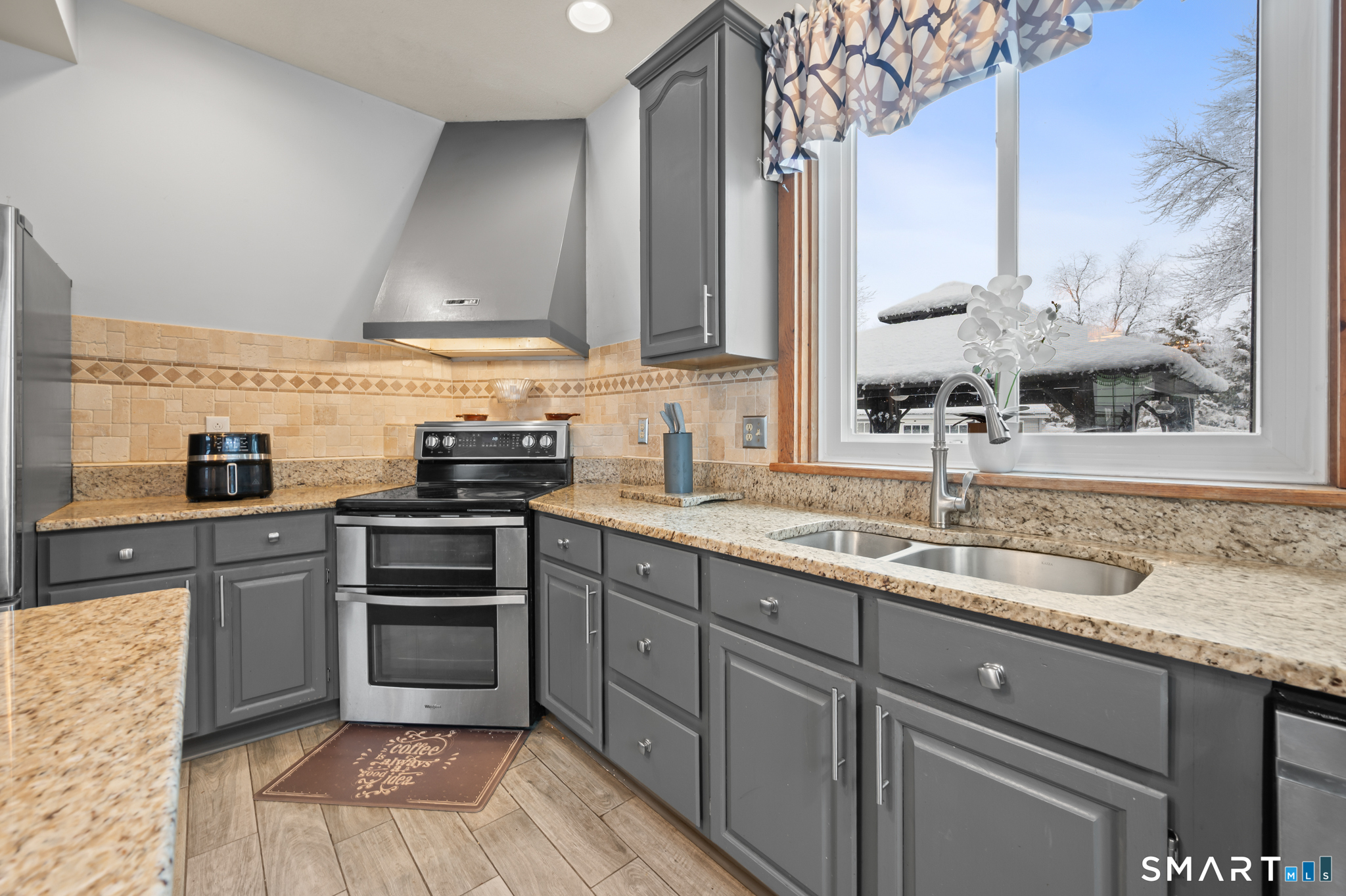 278 Thompsonville Road