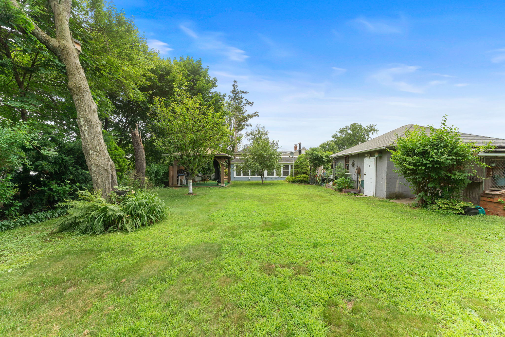 Bristol, Connecticut 06010, United States, 3 Bedrooms Bedrooms, ,2 BathroomsBathrooms,Residential,Active,162597