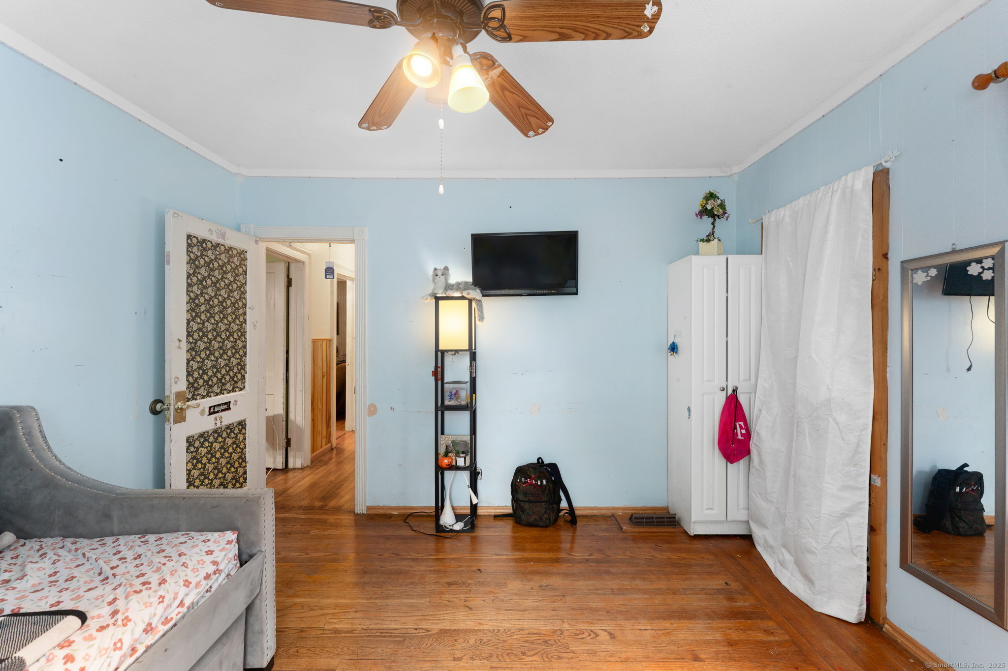 Bristol, Connecticut 06010, United States, 3 Bedrooms Bedrooms, ,2 BathroomsBathrooms,Residential,Active,162597