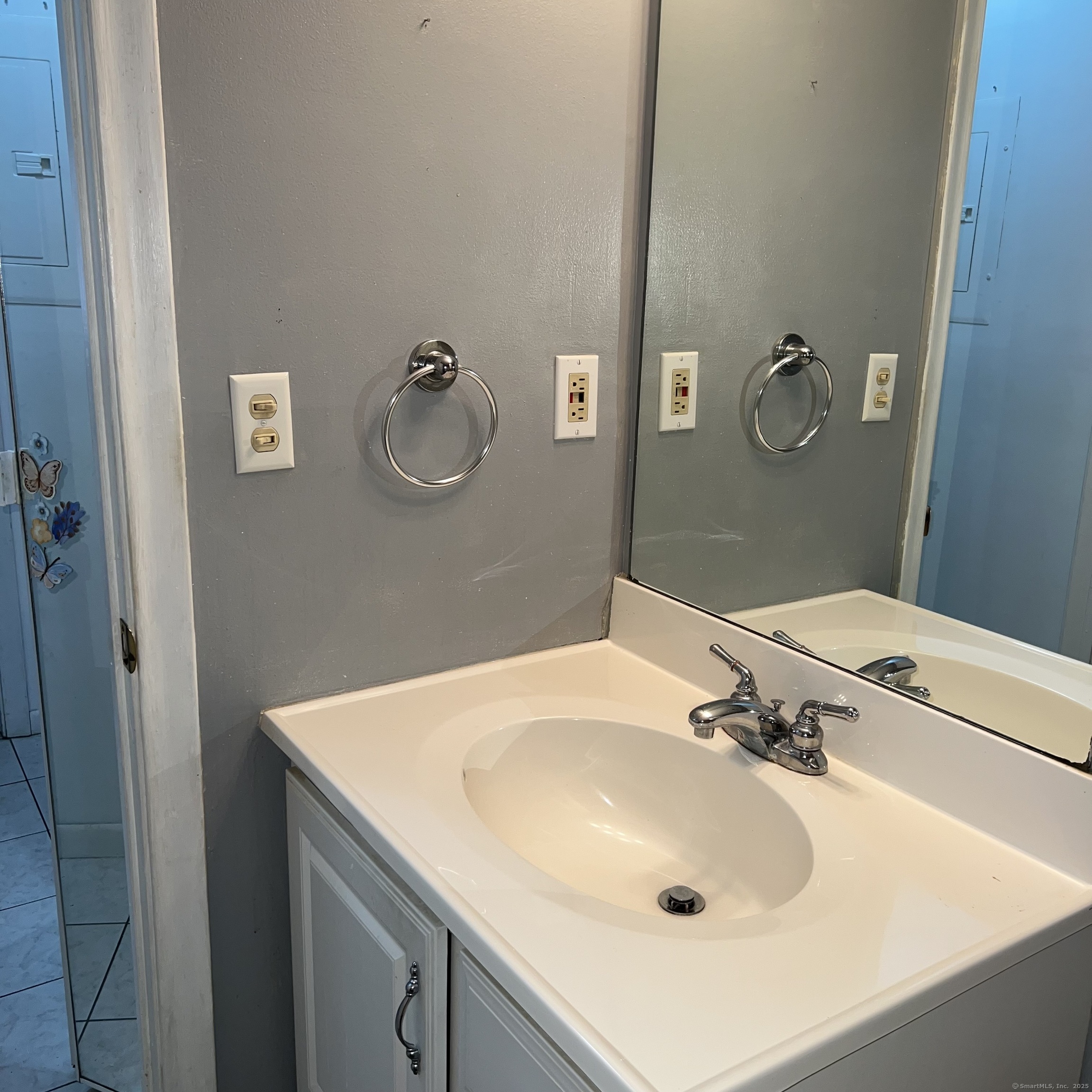 225 Beach Street #2E, West Haven, Connecticut image 16
