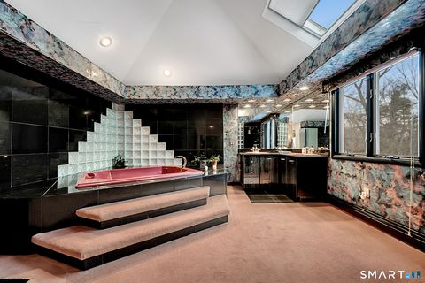 Tiny photo for 10 Canterbury Way, North Haven, CT 06473 (MLS # 24155491)