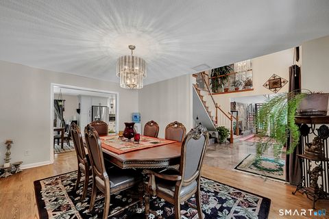 Tiny photo for 10 Canterbury Way, North Haven, CT 06473 (MLS # 24155491)