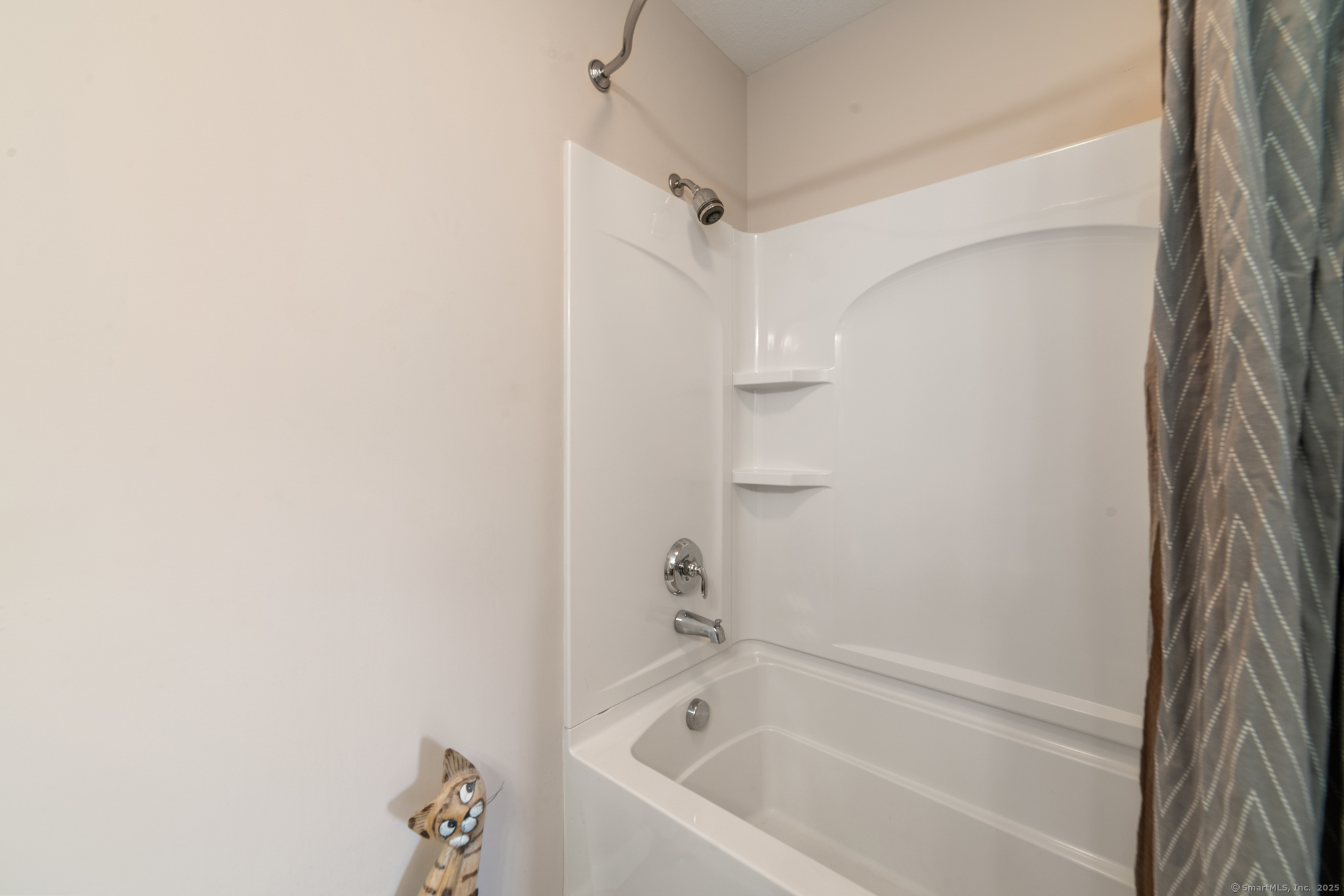 370 Emmett Street #APT 8-8, Bristol, Connecticut image 26