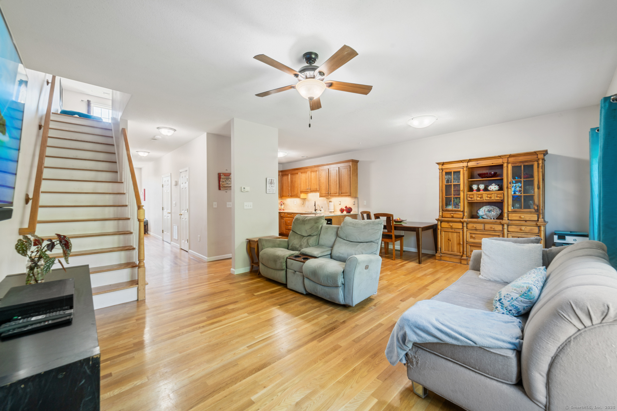 370 Emmett Street #APT 8-8, Bristol, Connecticut image 6