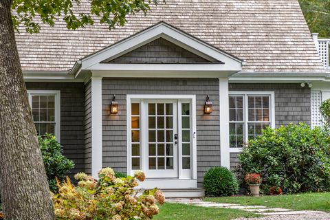 A home in Roxbury