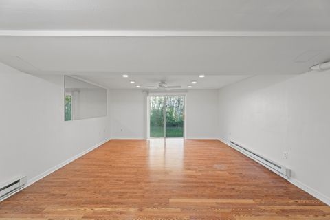 Tiny photo for 231 Boston Post Road #9, East Lyme, CT 06333 (MLS # 24136070)