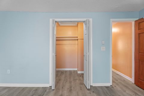 Tiny photo for 231 Boston Post Road #9, East Lyme, CT 06333 (MLS # 24136070)