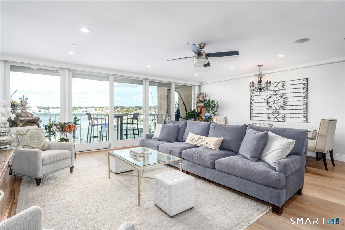 26 Cove Avenue 2B