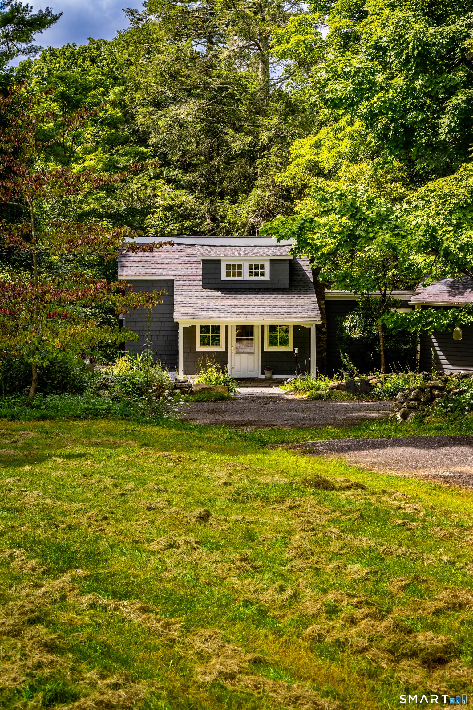 55 Essex Hill Road