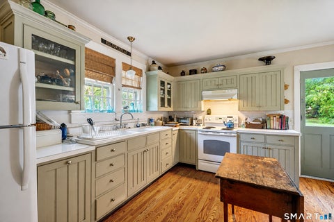 Tiny photo for 481 Main Street N, Woodbury, CT 06798 (MLS # 24197035)