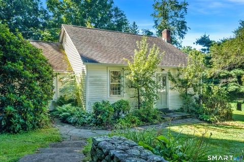 Tiny photo for 481 Main Street N, Woodbury, CT 06798 (MLS # 24197035)