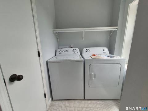 Tiny photo for 5 Front Street, Brooklyn, CT 06234 (MLS # 24179696)